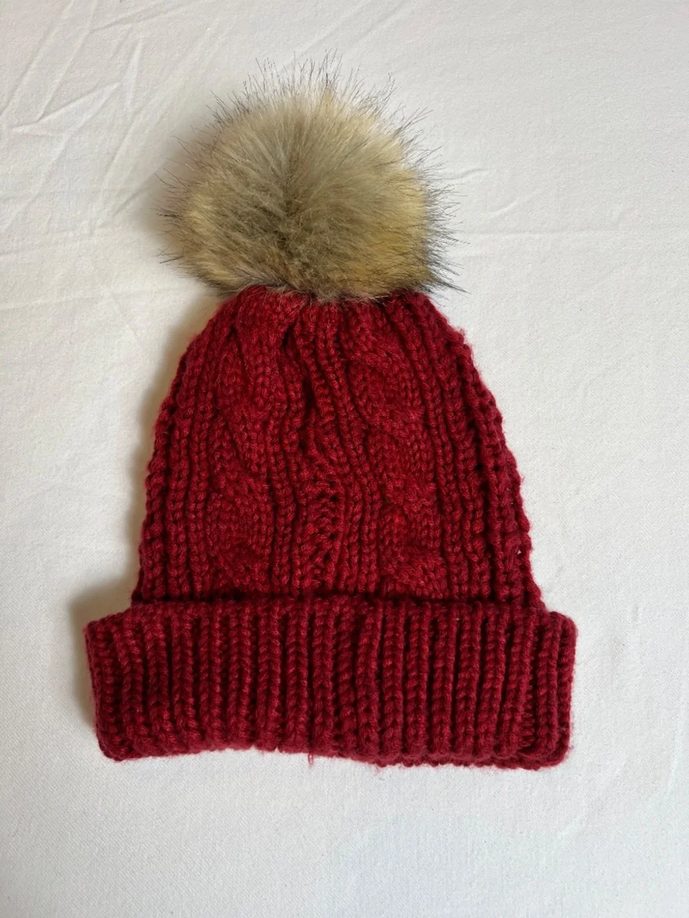 *FIRM PRICE* NWT - ‘47 Brand Washington Redskins Knit Beanie & Faux Fur Pompom - Picture 2 of 6